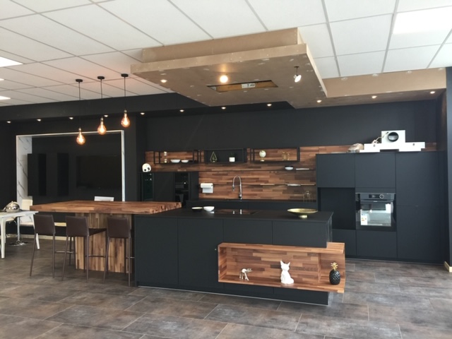 IDEALPOSE, Agencement, Cuisine et Solid Surface à La Rochelle — Photos 1