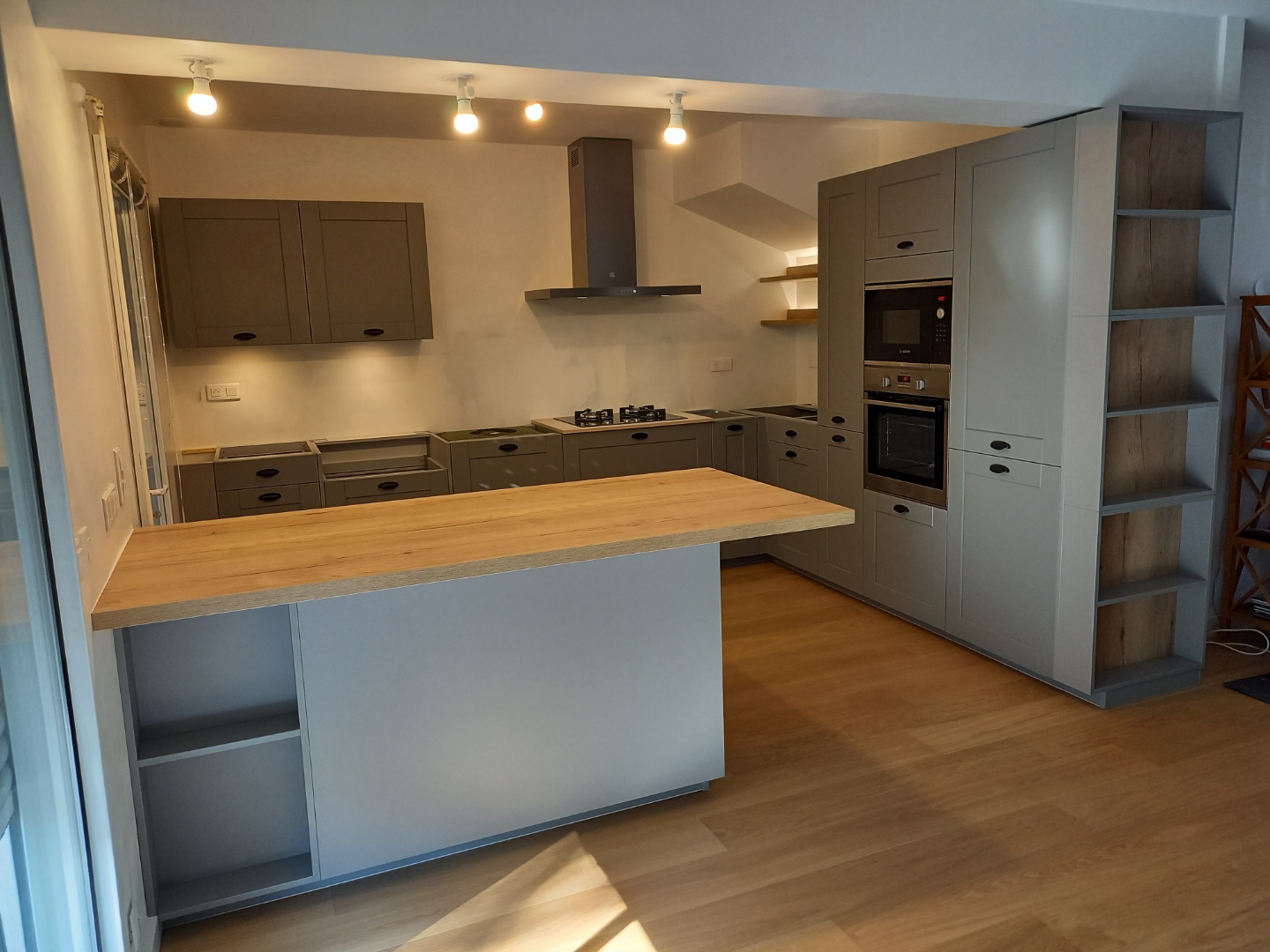 IDEALPOSE, Agencement, Cuisine et Solid Surface à La Rochelle — Photos 4